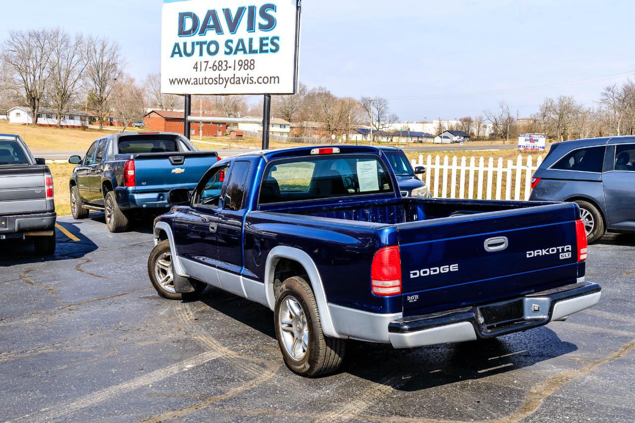 Dodge Dakota SLT Club Cab 2WD 2004