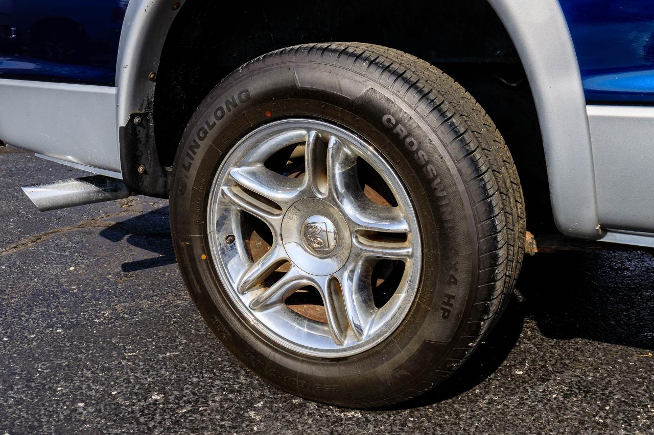 Dodge Dakota SLT Club Cab 2WD 2004