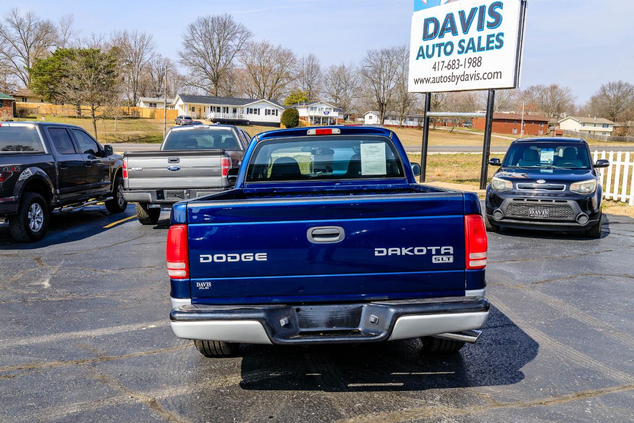 Dodge Dakota SLT Club Cab 2WD 2004
