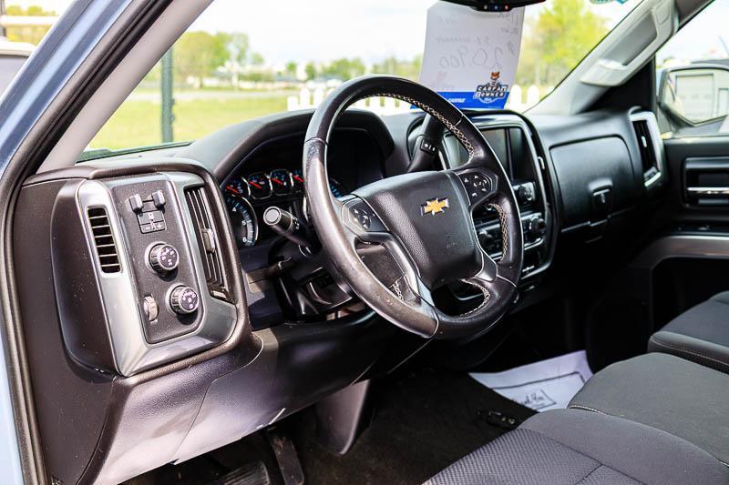 Chevrolet Silverado 1500 LT Crew Cab 4WD SWB 2016