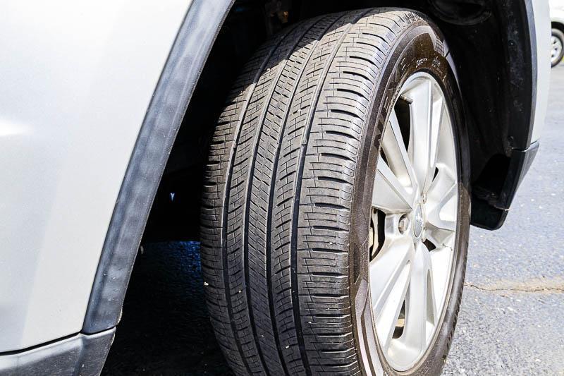 Jeep Grand Cherokee  2011