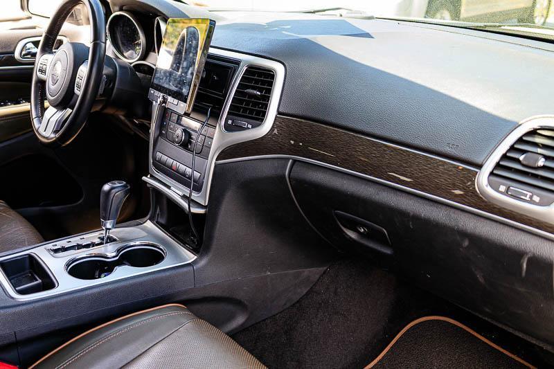 Jeep Grand Cherokee  2011
