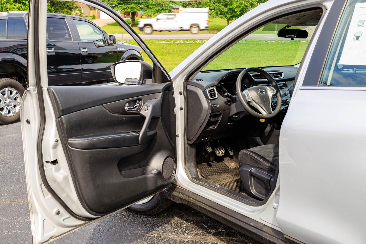 Nissan Rogue S AWD 2014