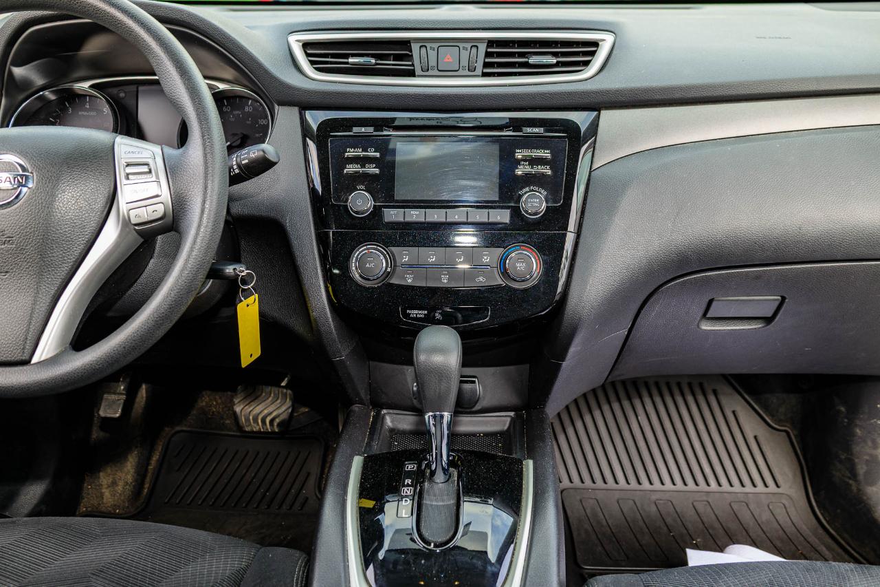 Nissan Rogue S AWD 2014