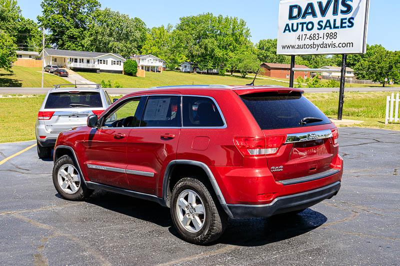 Jeep Grand Cherokee Laredo 4WD 2012