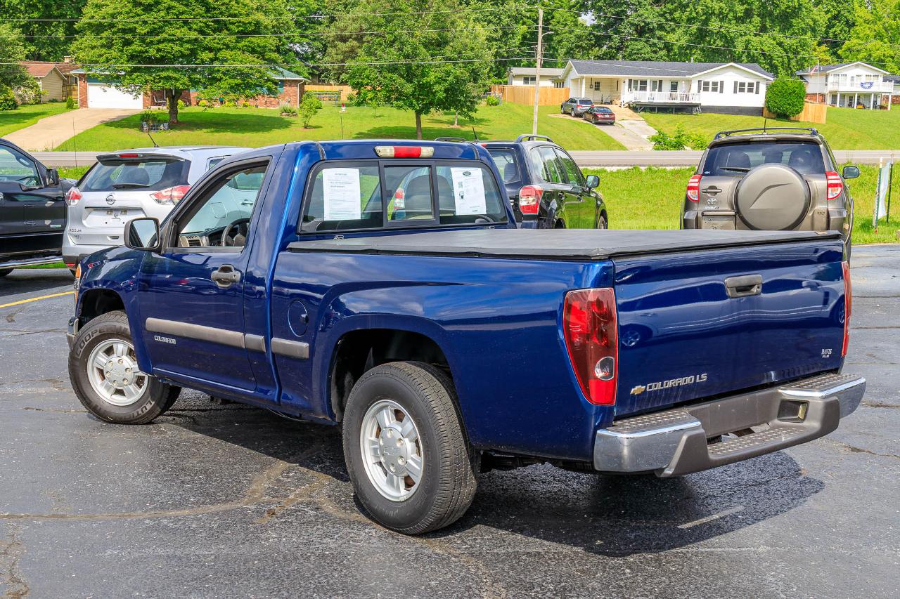Chevrolet Colorado 2WD Reg Cab 111.2" LS 2004
