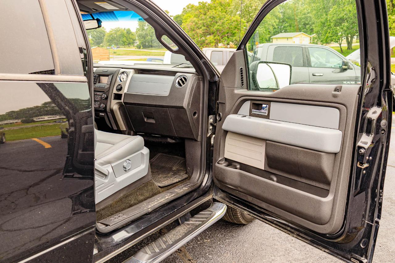 Ford F-150 4WD SuperCrew 145" XLT 2014