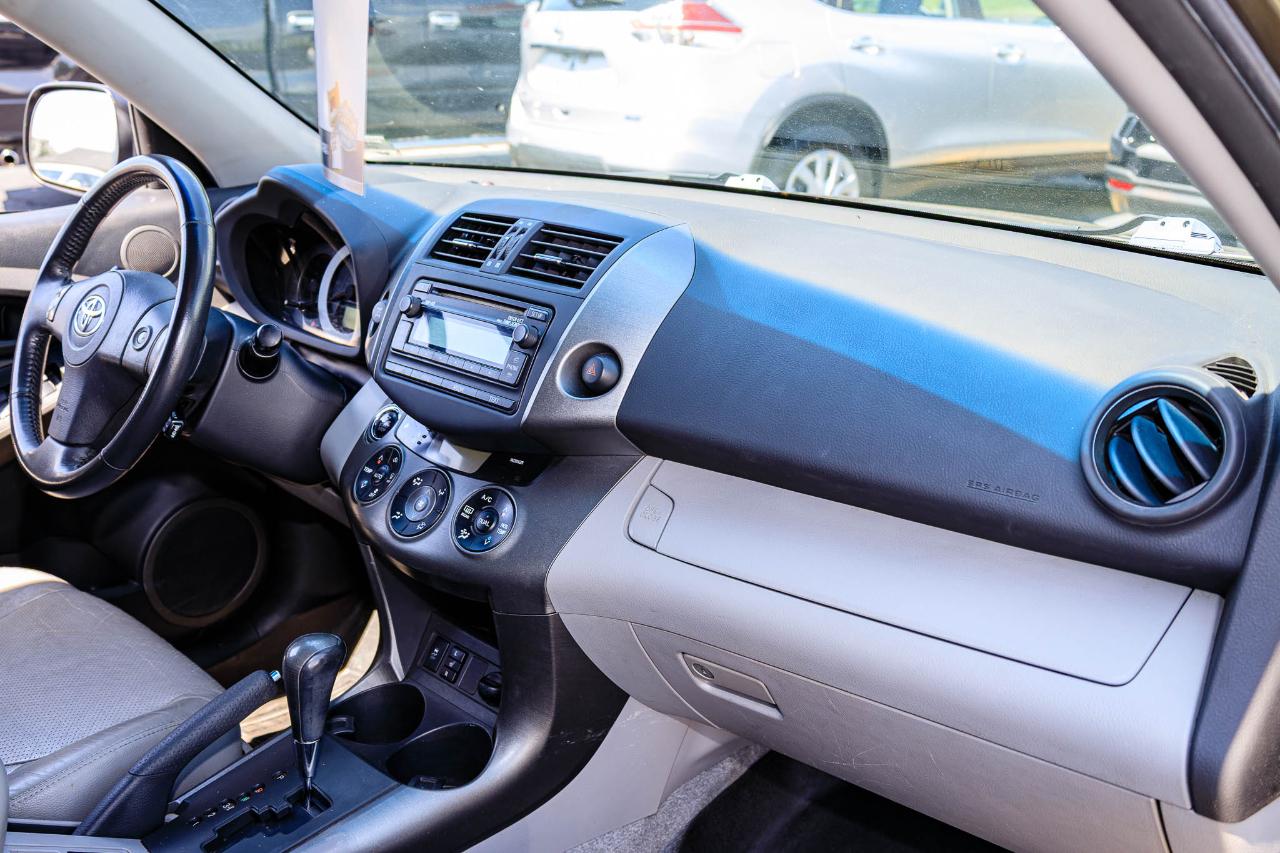 Toyota RAV4 Limited I4 4WD 2012
