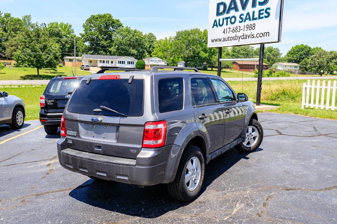 Ford Escape XLT 4WD 2012