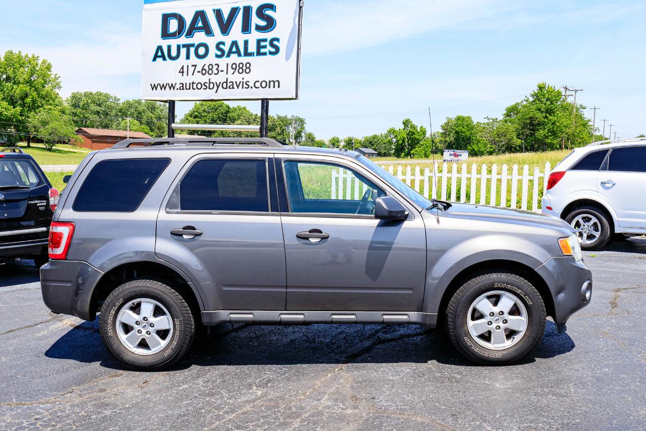 Ford Escape XLT 4WD 2012