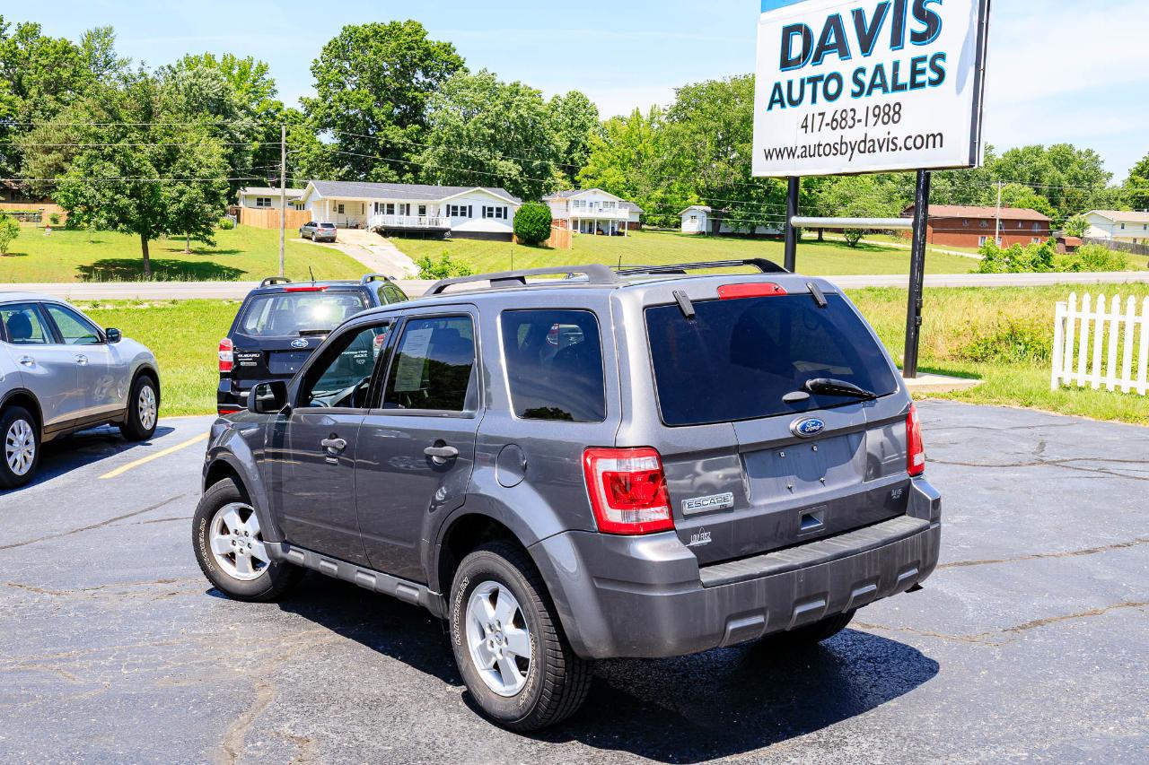 Ford Escape XLT 4WD 2012
