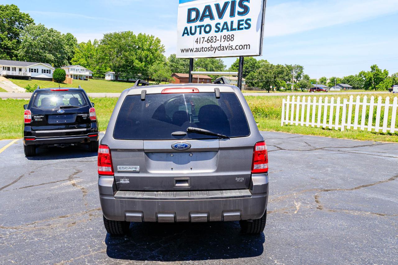 Ford Escape XLT 4WD 2012