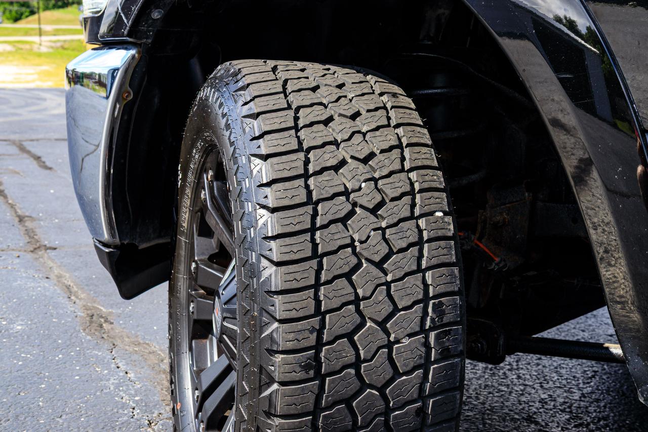RAM 2500 Laramie Crew Cab SWB 4WD 2012