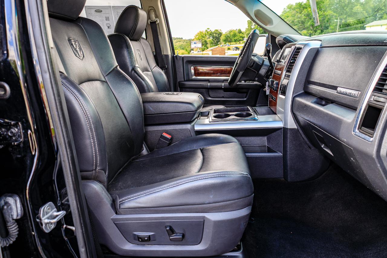 RAM 2500 Laramie Crew Cab SWB 4WD 2012