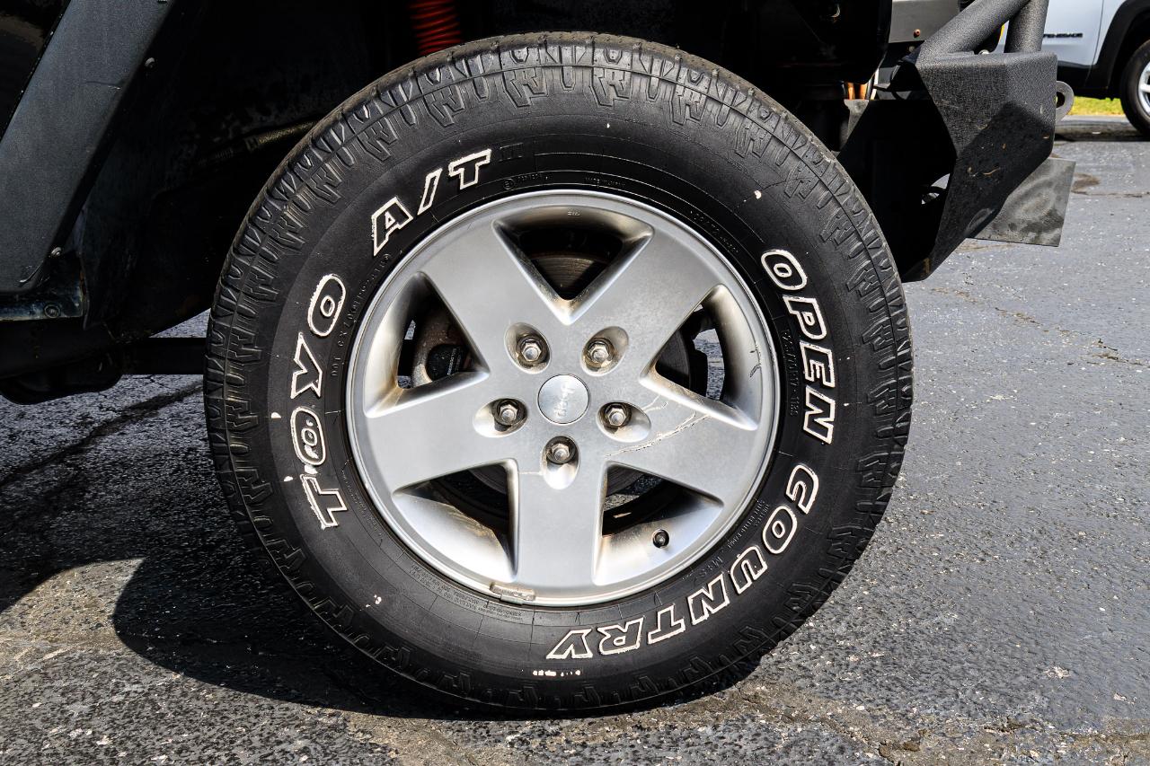 Jeep Wrangler Sport 4WD 2011