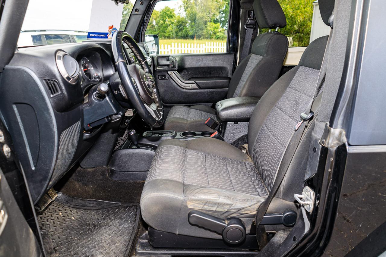 Jeep Wrangler Sport 4WD 2011