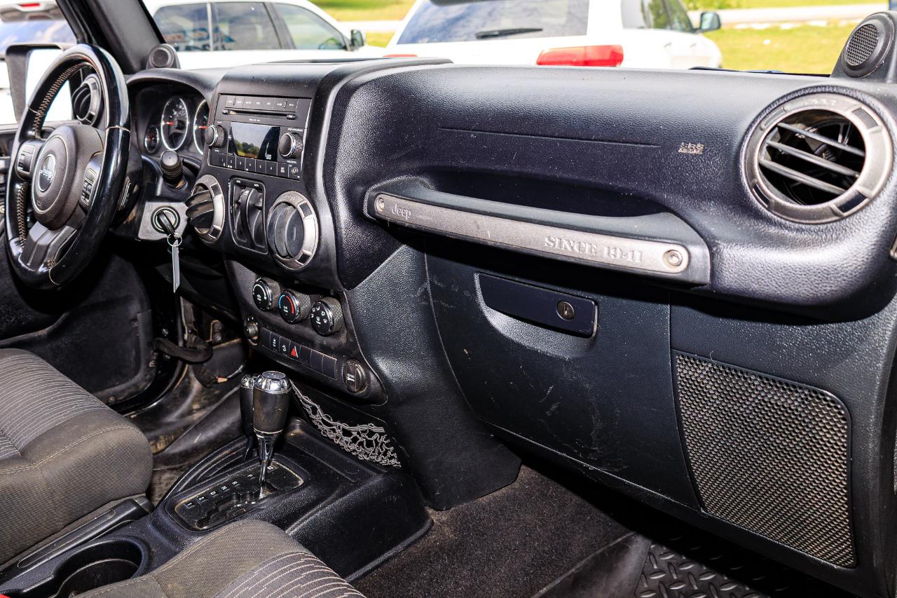Jeep Wrangler Sport 4WD 2011