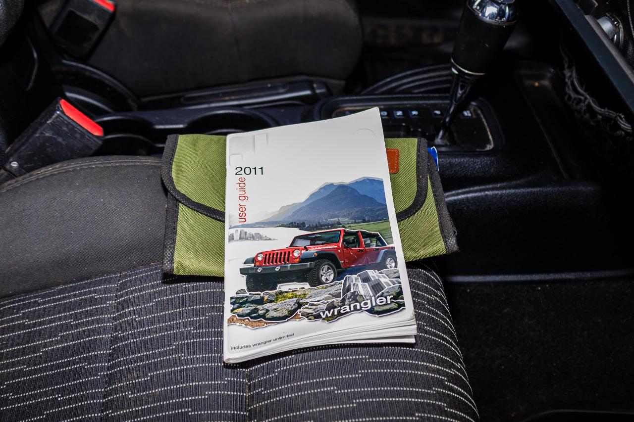 Jeep Wrangler Sport 4WD 2011