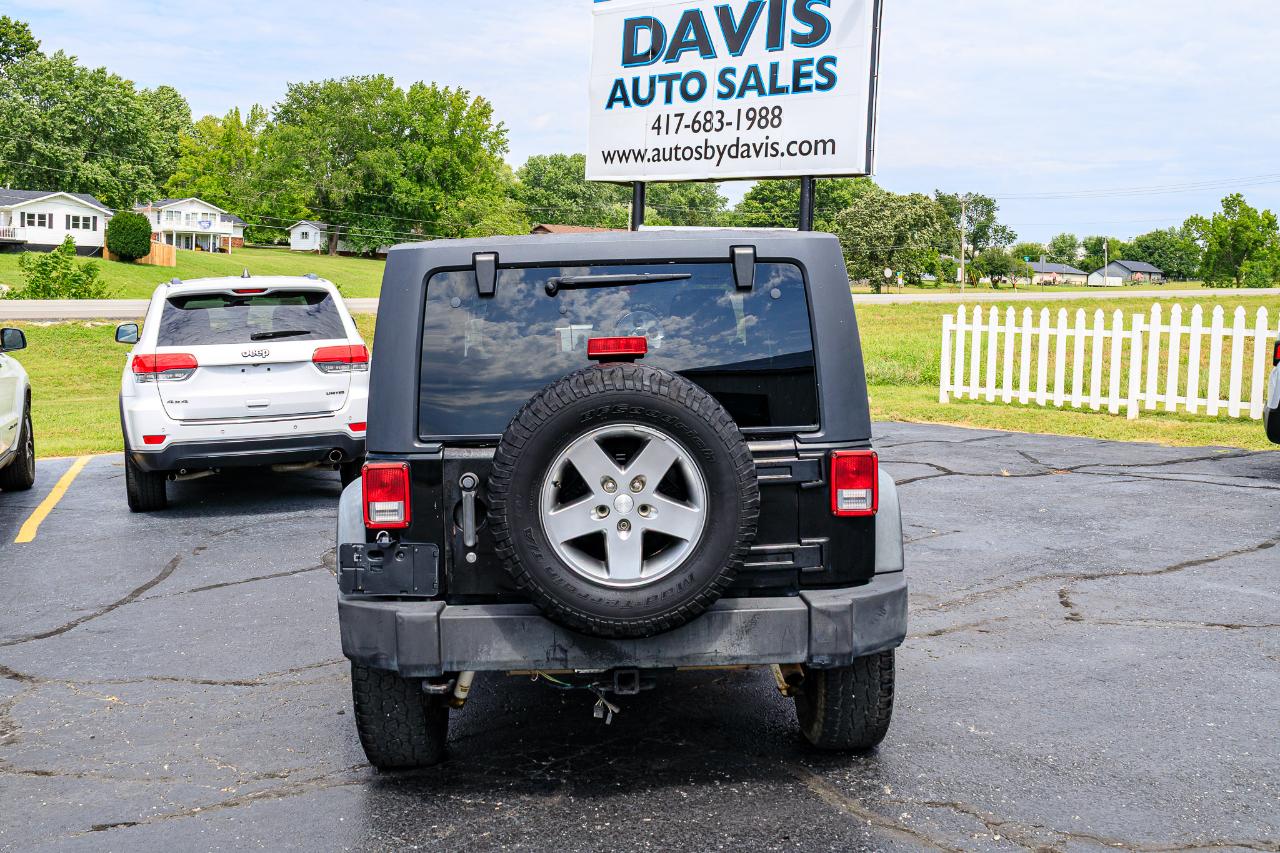 Jeep Wrangler Sport 4WD 2011