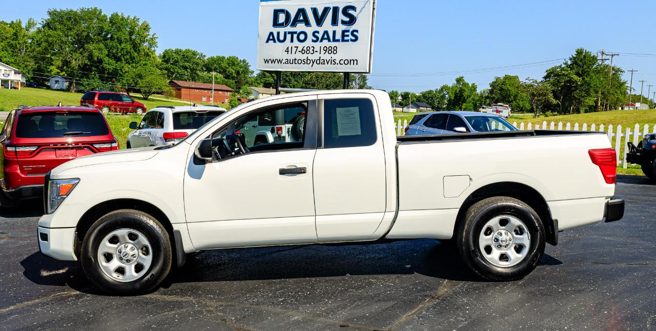 Nissan Titan 4WD King Cab SWB S 2020