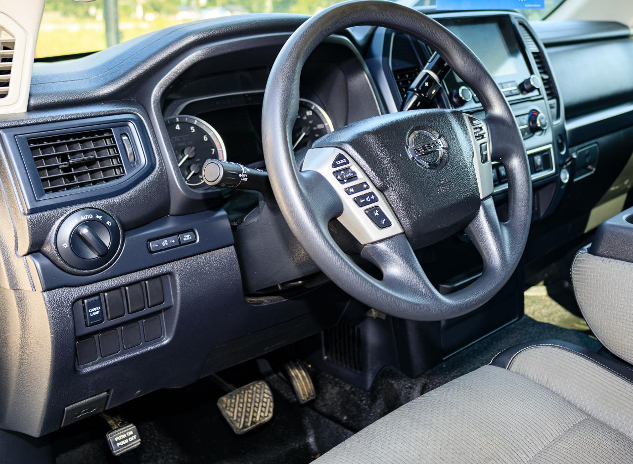 Nissan Titan 4WD King Cab SWB S 2020
