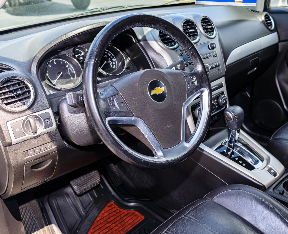 Chevrolet Captiva Sport 1LT FWD 2012