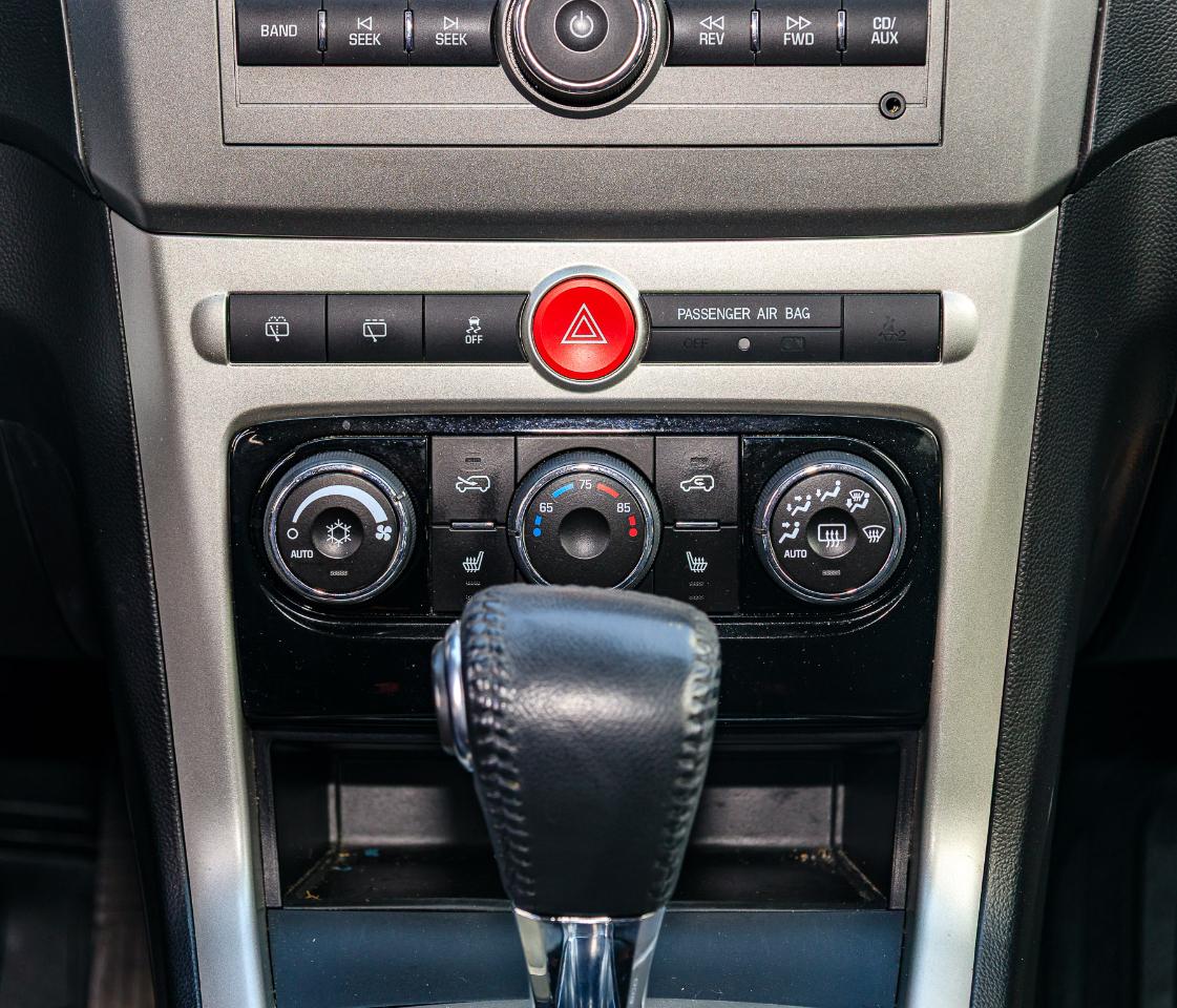 Chevrolet Captiva Sport 1LT FWD 2012