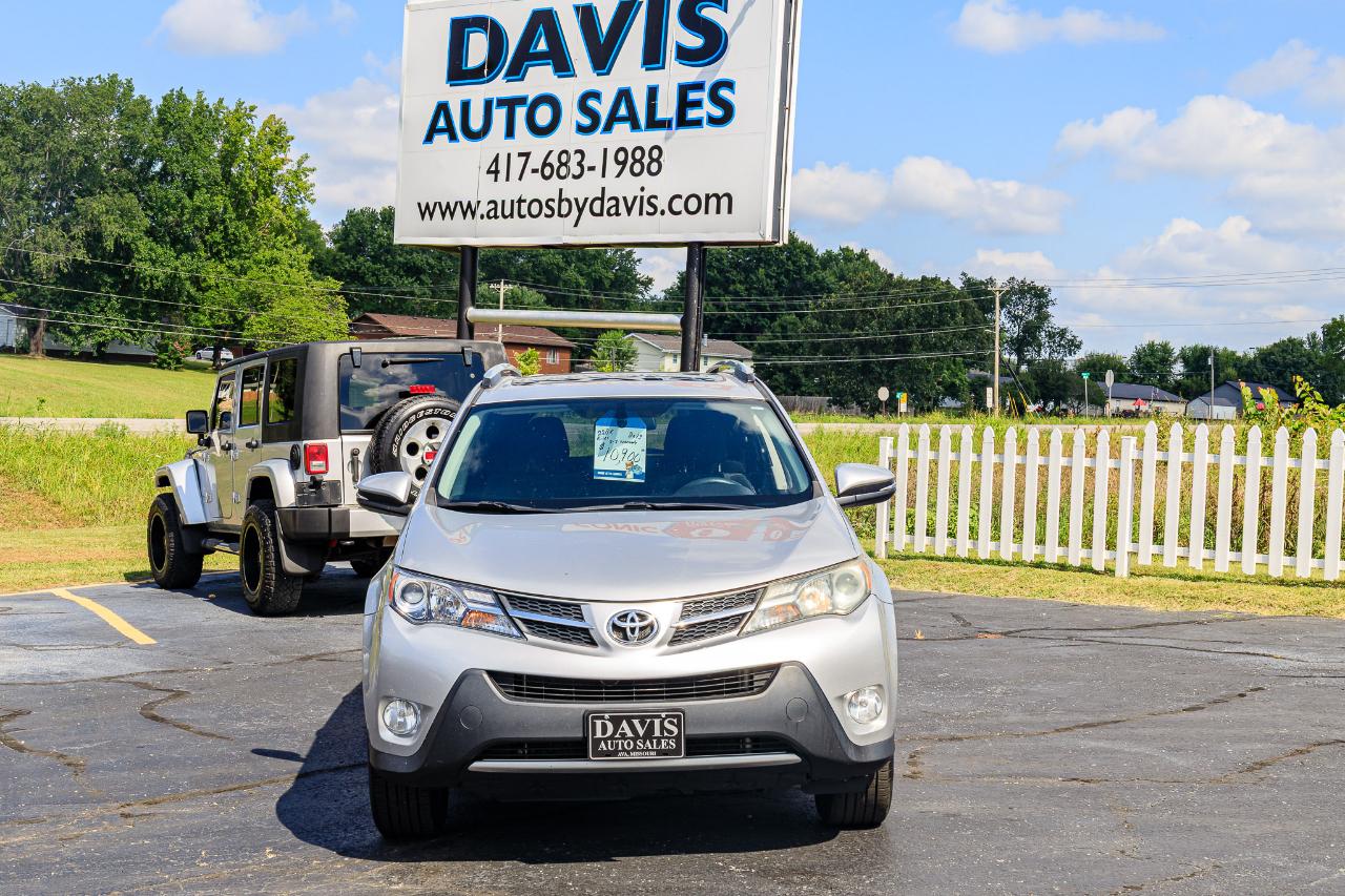 Toyota RAV4 XLE AWD 2013