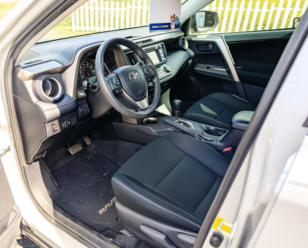 Toyota RAV4 XLE AWD 2013