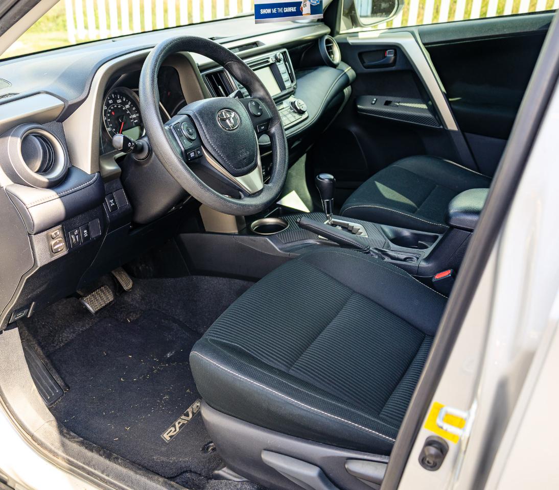 Toyota RAV4 XLE AWD 2013