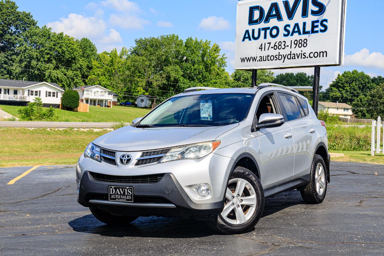 Toyota RAV4 XLE AWD 2013