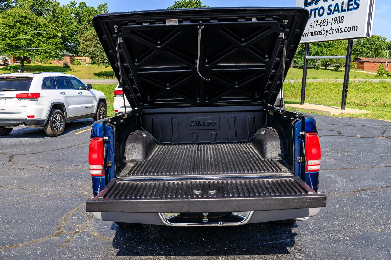 Dodge Dakota SLT Quad Cab 2WD 2003