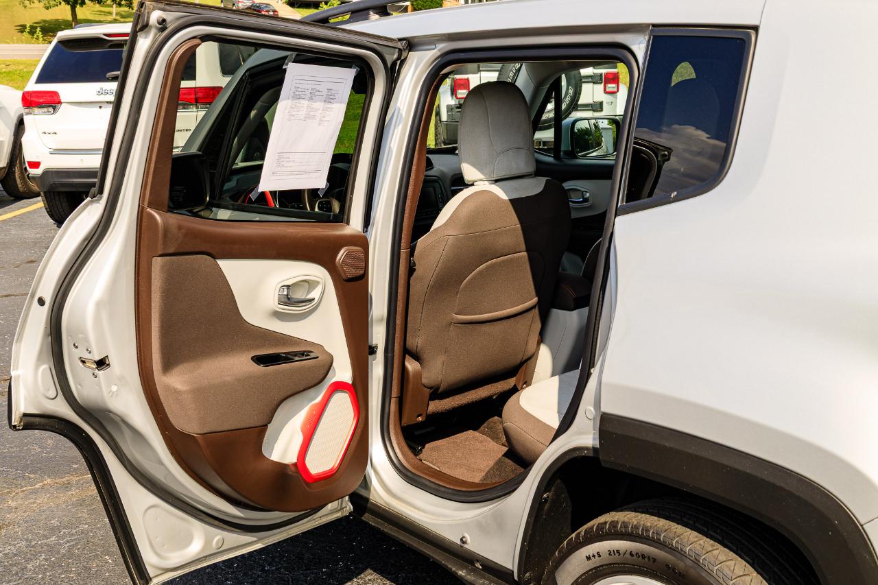 Jeep Renegade Latitude 4WD 2015