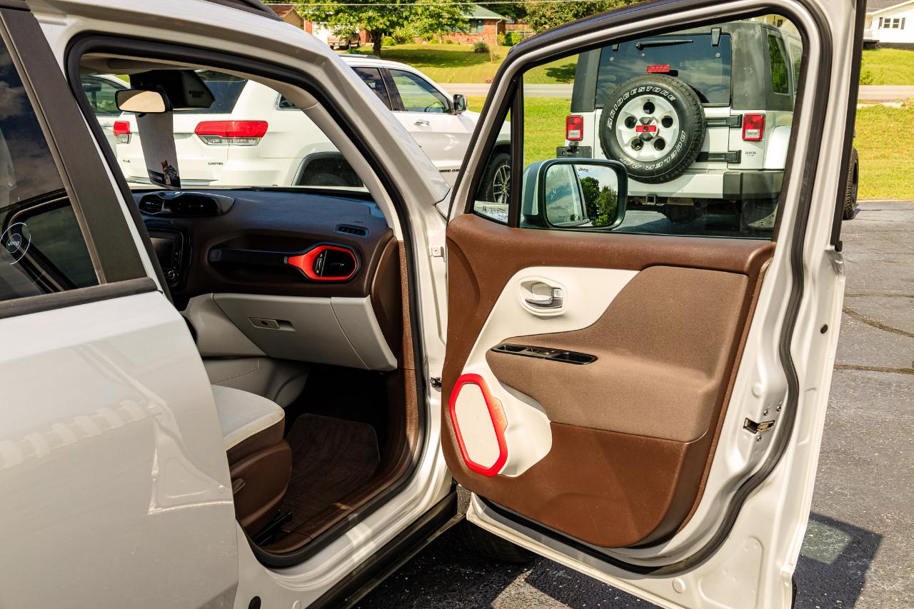Jeep Renegade Latitude 4WD 2015