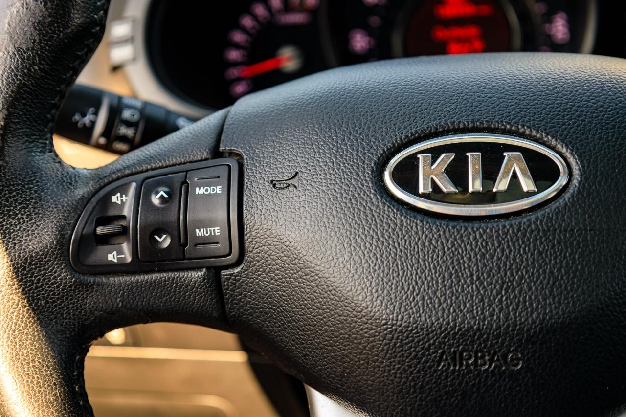 Kia Sportage SX 4D SUV AWD 2012