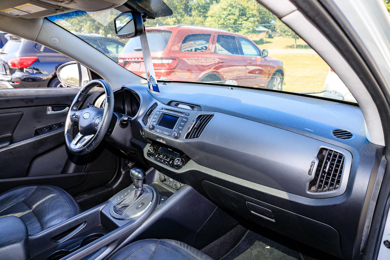 Kia Sportage SX 4D SUV AWD 2012