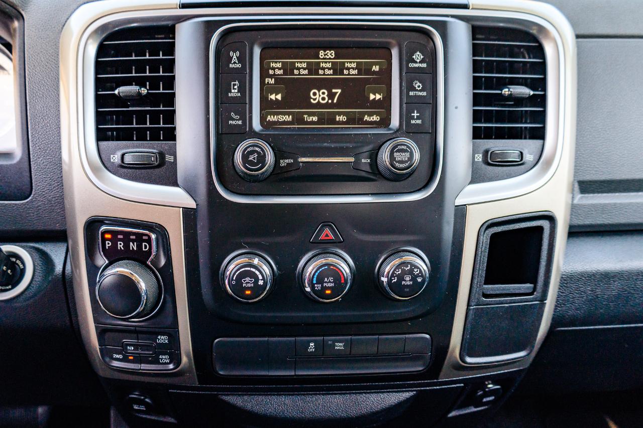 RAM 1500 SLT Crew Cab 4WD SWB 2015