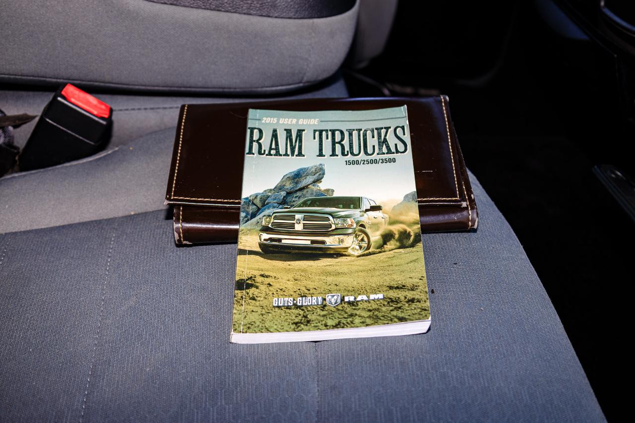 RAM 1500 SLT Crew Cab 4WD SWB 2015