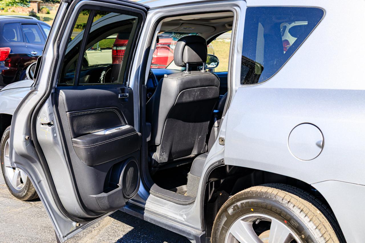 Jeep Compass Latitude FWD 2016