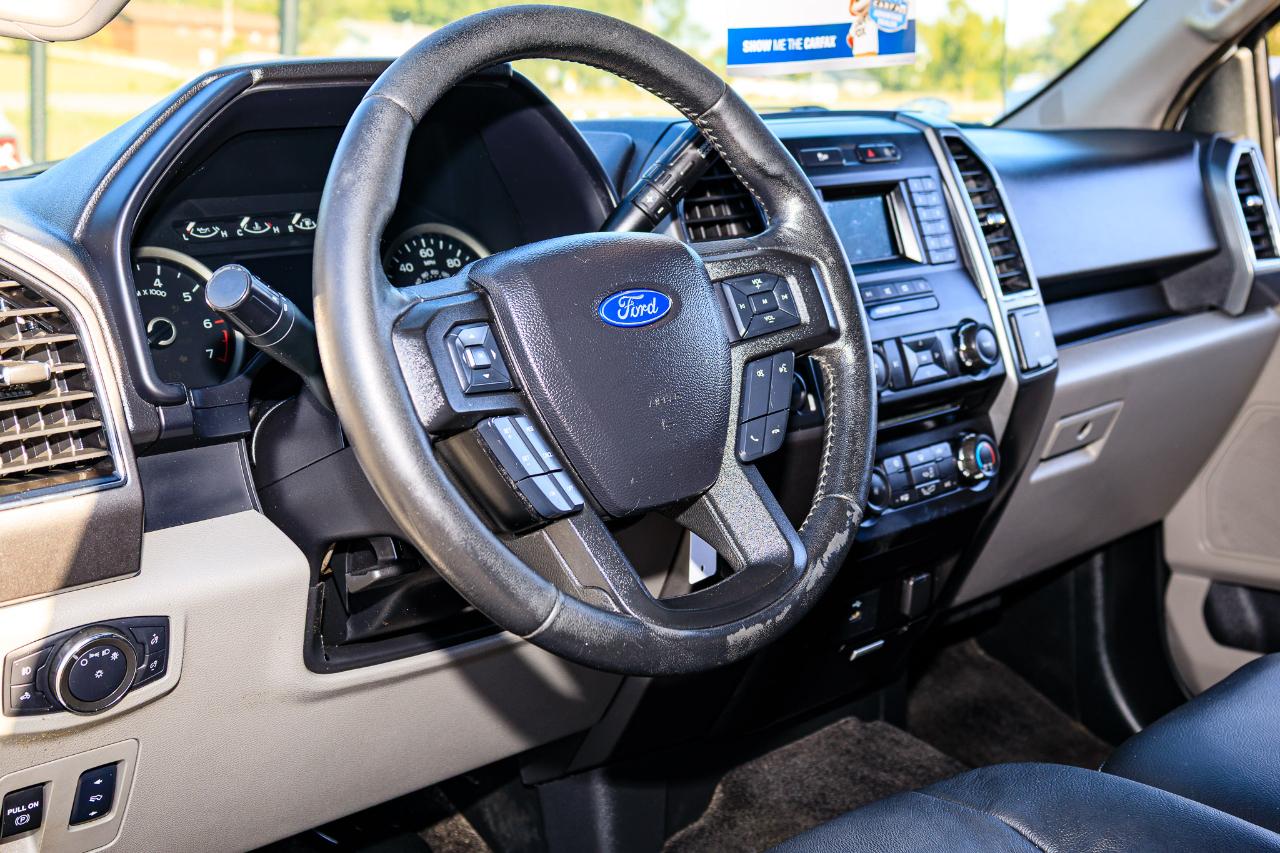 Ford F-150 4WD SuperCrew 145" XLT 2018