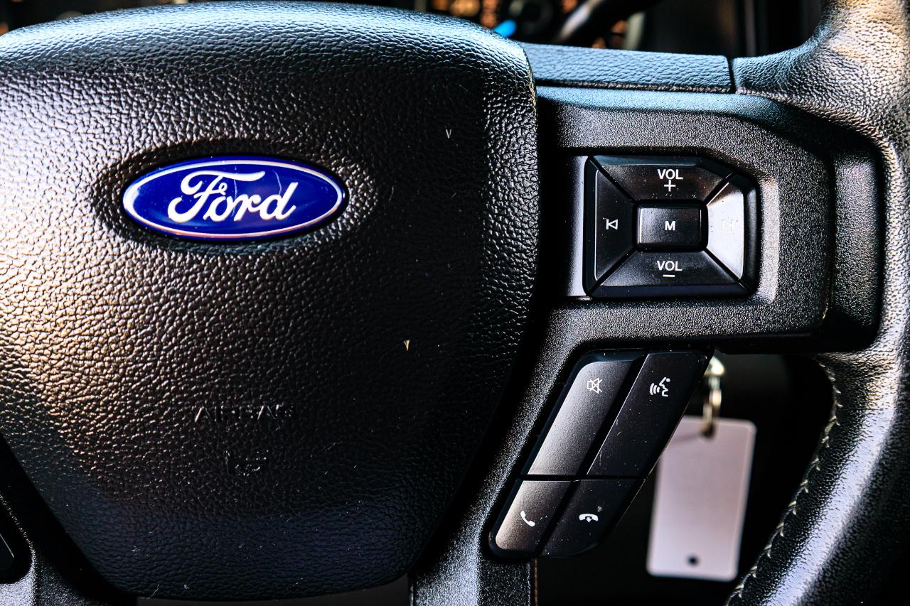 Ford F-150 4WD SuperCrew 145" XLT 2018
