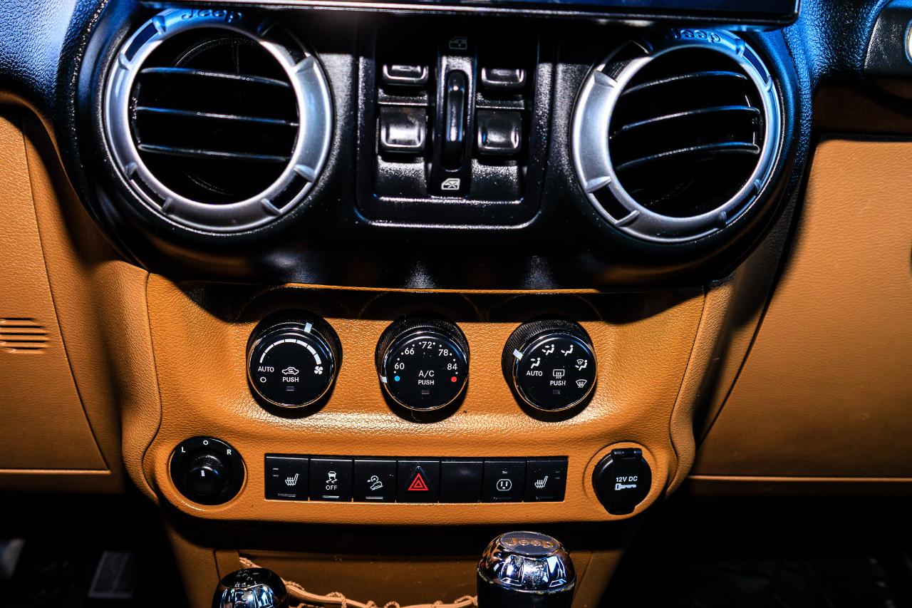 Jeep Wrangler Unlimited Rubicon 4WD 2014