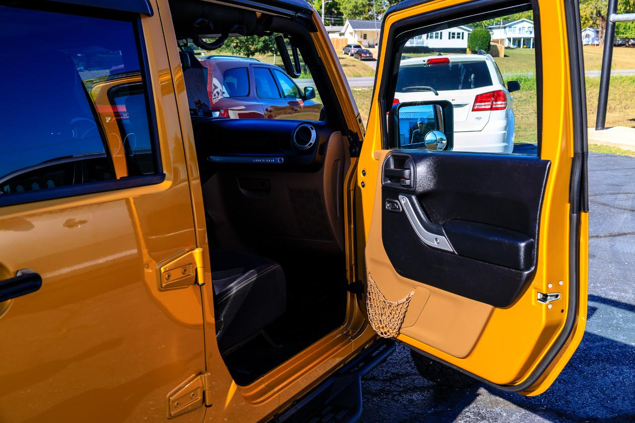 Jeep Wrangler Unlimited Rubicon 4WD 2014