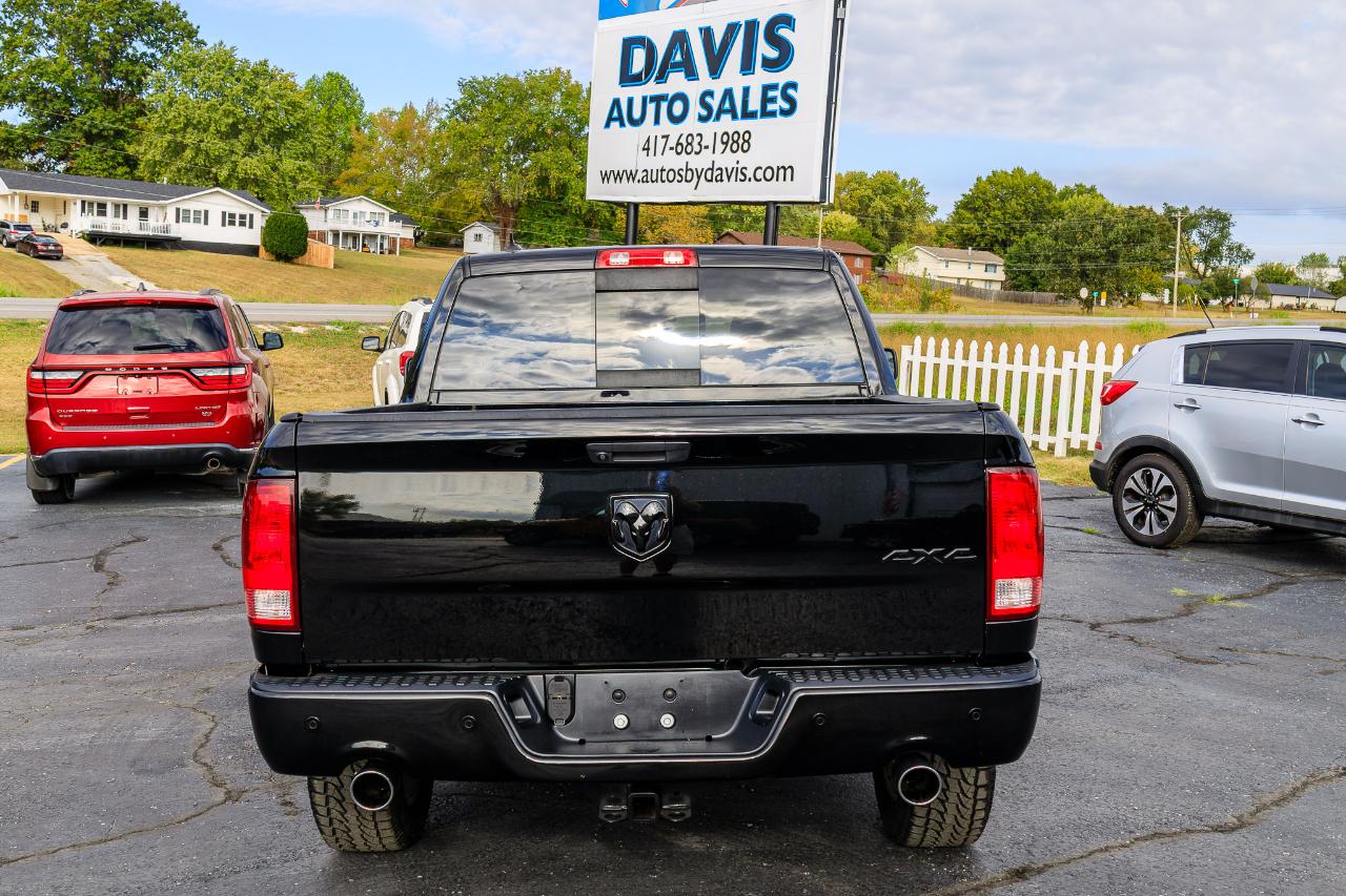 RAM 1500 Classic Big Horn 4x4 Crew Cab 5'7" Box 2019