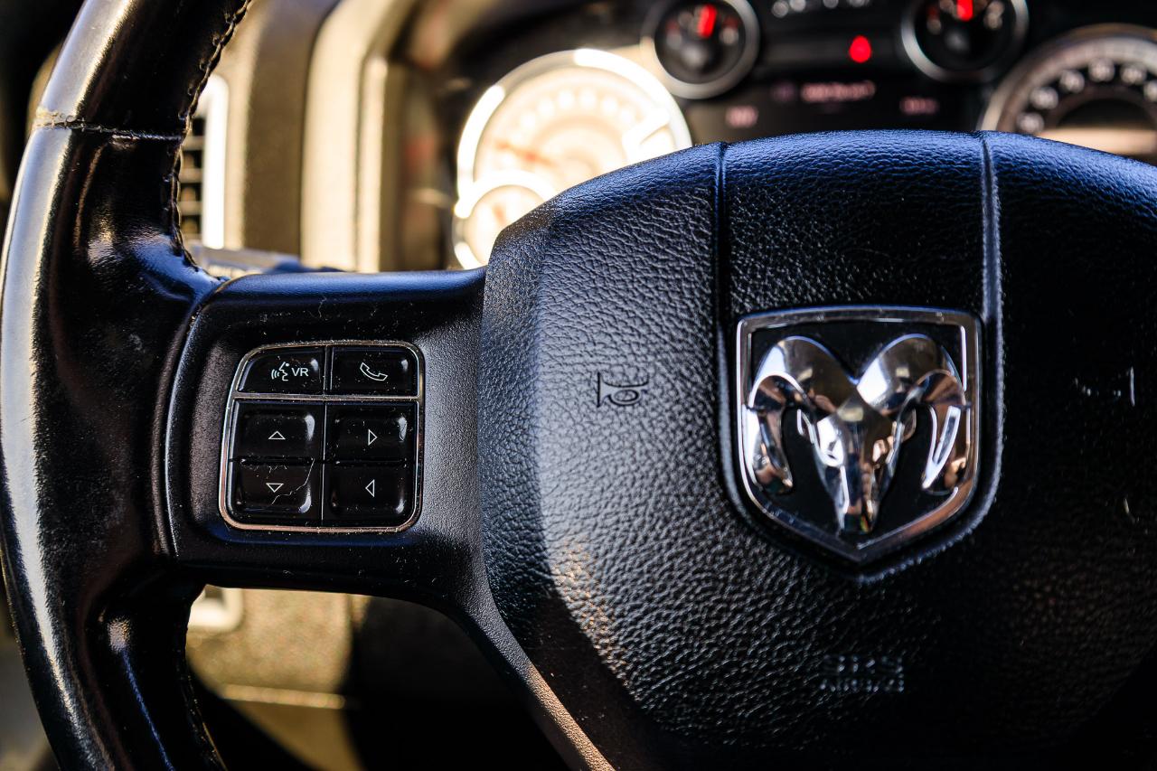 RAM 1500 Classic Big Horn 4x4 Crew Cab 5'7" Box 2019