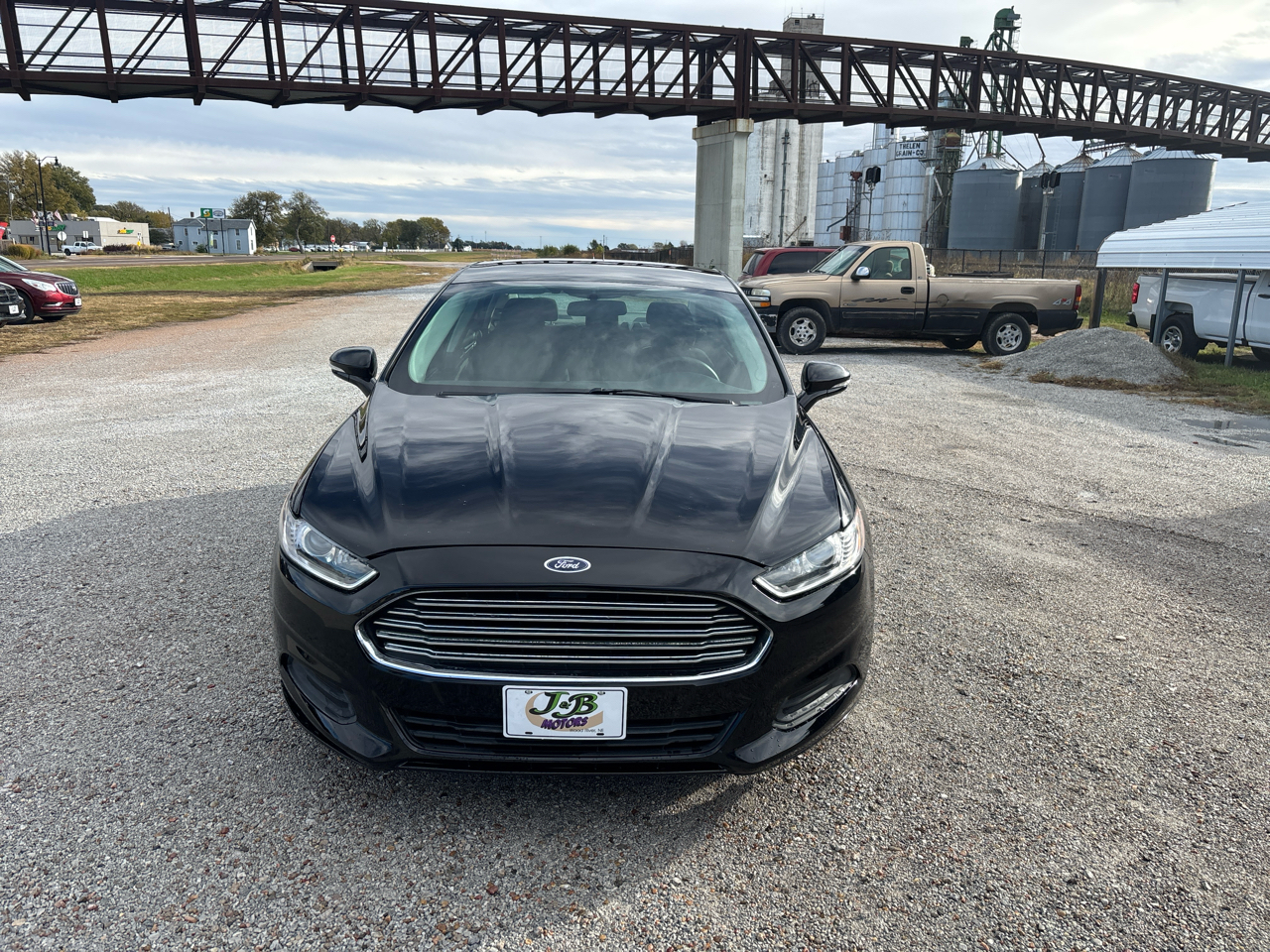 Ford Fusion 4dr Sdn SE FWD 2016 Ford Fusion 4dr Sdn SE FWD 2016