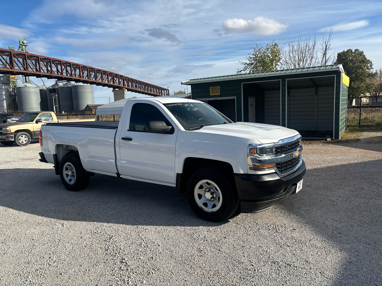 Chevrolet Silverado 1500 2WD Reg Cab 133.0" Work Truck 2018 Chevrolet Silverado 1500 2WD Reg Cab 133.0" Work Truck 2018
