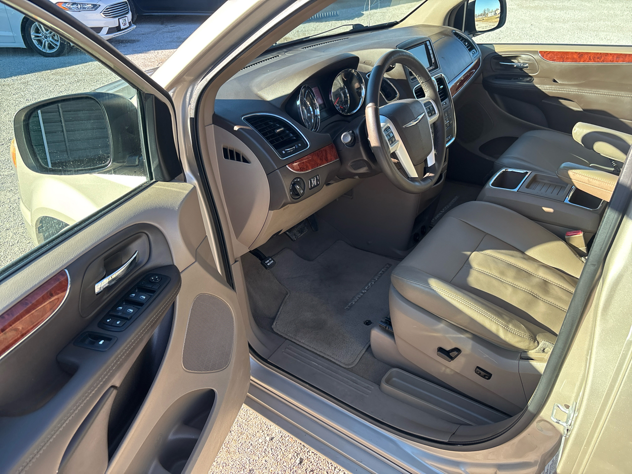 Chrysler Town & Country 4dr Wgn Touring 2014