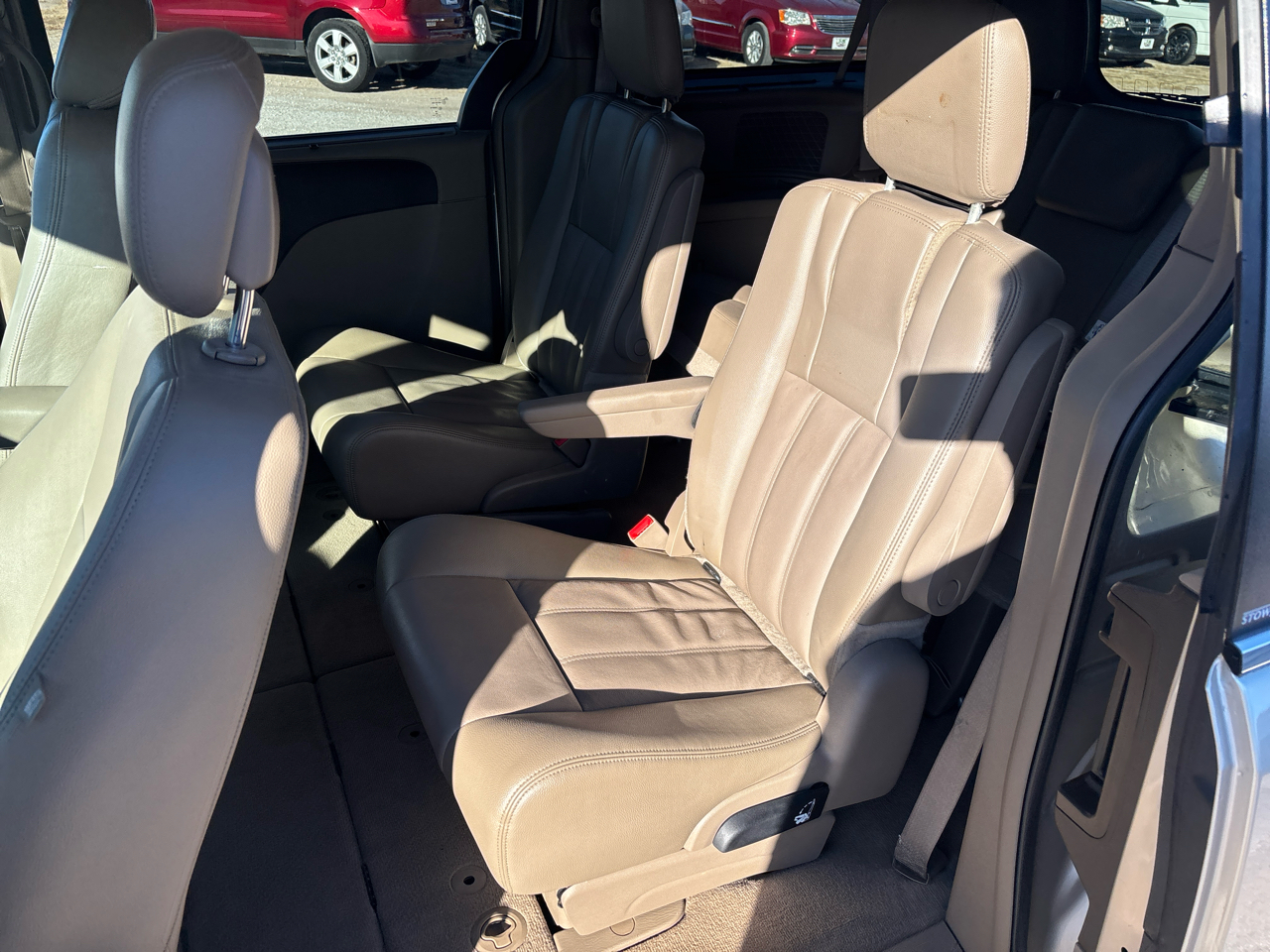 Chrysler Town & Country 4dr Wgn Touring 2014