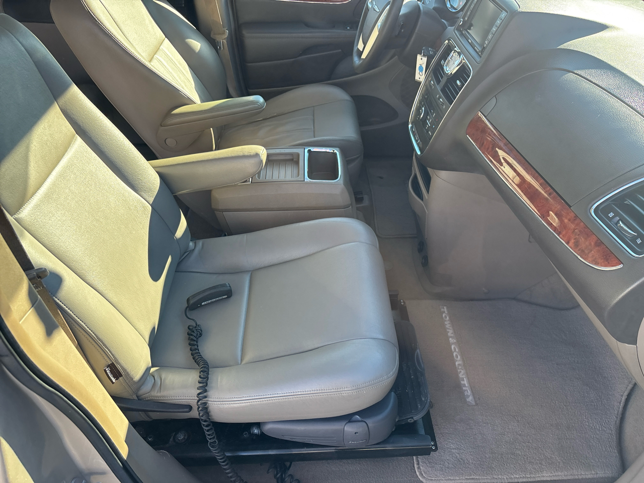 Chrysler Town & Country 4dr Wgn Touring 2014